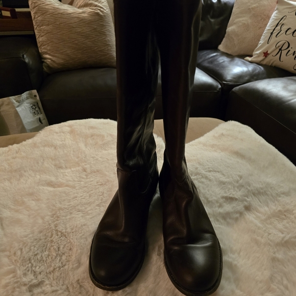 FRYE Melissa Button Riding Boot - Picture 6 of 8